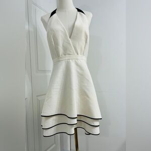 HALSTON HERITAGE Silk-Blend Tiered Halter Dress – Size 8